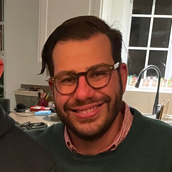 Profile Picture of Adam Zeller (@adamzeller) on Poshmark