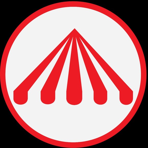 Profile Picture of Erik Hoover (@erikhoover) on Poshmark