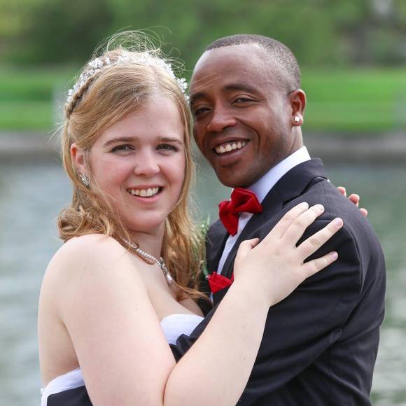 Profile Picture of Isabella Lapalme (@bella_n_camploa) on Poshmark