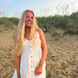 Profile Picture of anna (@annahopkinsss) on Instagram