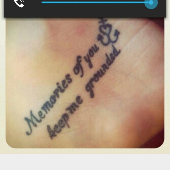 Profile Picture of Sarah Lamonds (@s_shelton) on Poshmark