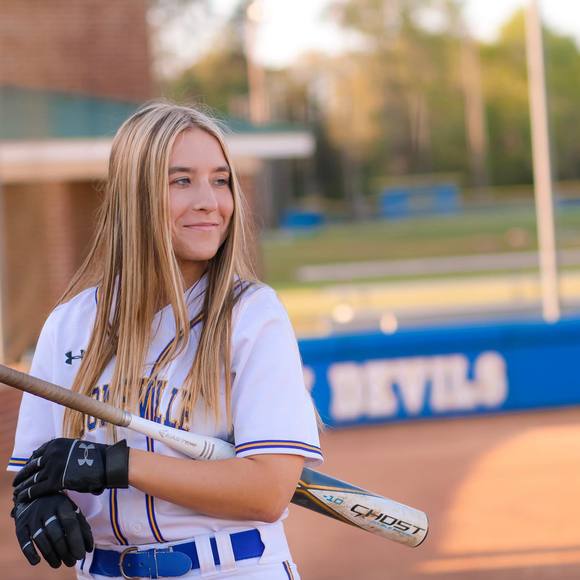 Profile Picture of Andrea Mathis (@andreamathis851) on Poshmark