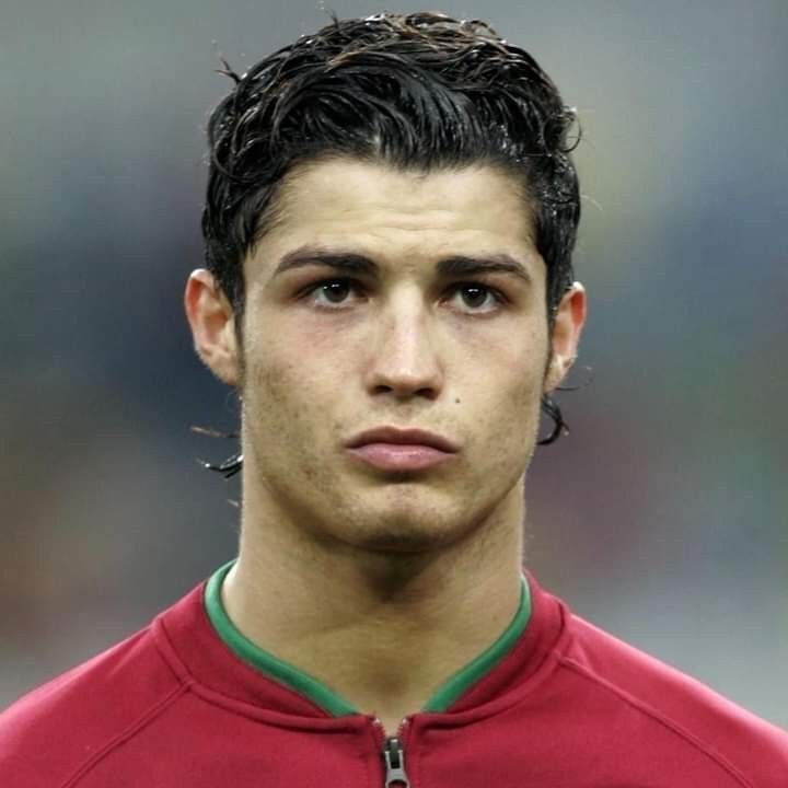 Profile Picture of V'b (@alex.siges) on Tiktok