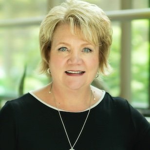 Profile Picture of Suzy Alberts (@suzetta61) on Twitter