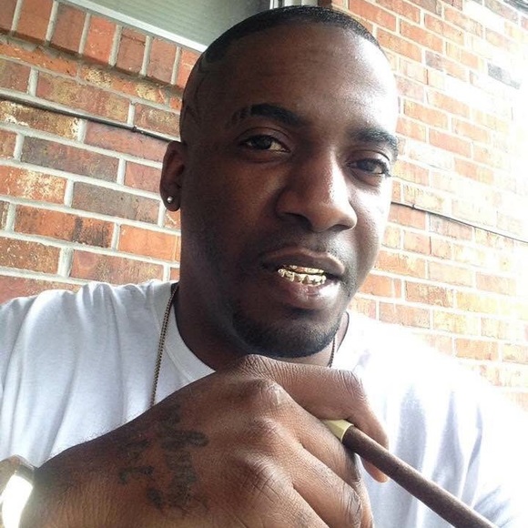 Profile Picture of Ladarius Ellis (@derrickclipper) on Poshmark