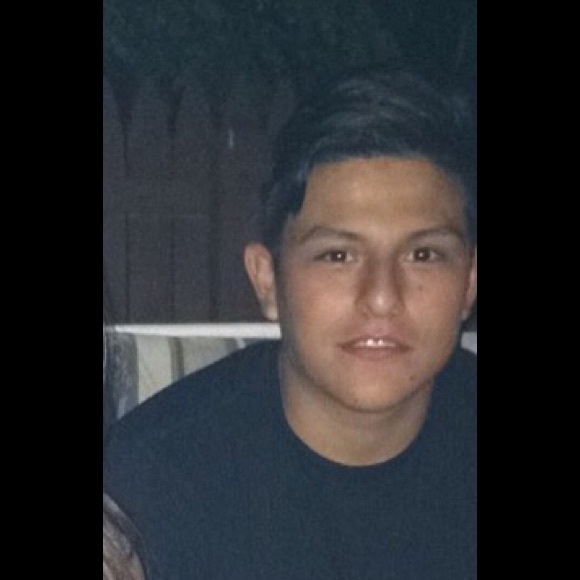 Profile Picture of Uriel Cabello (@uri11) on Poshmark