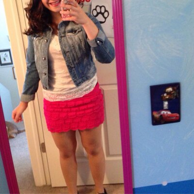 Profile Picture of Kate McKay (@BabyMac126) on Twitter