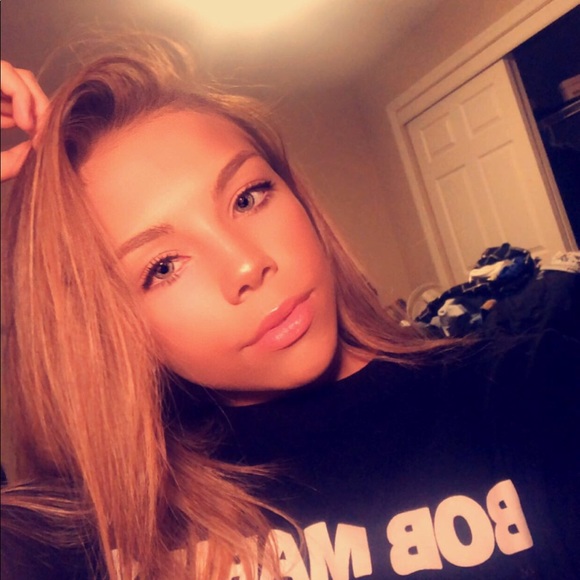 Profile Picture of Jada Mccargo (@jadamccargo) on Poshmark