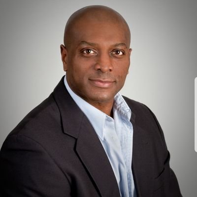 Profile Picture of Curtis Borel (@curtis_borel) on Twitter