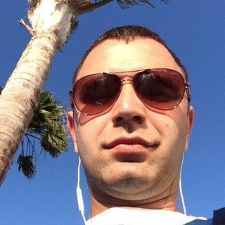 Profile Picture of Viktor Kuznetsov (@viktor.kuznetsov.528) on Facebook