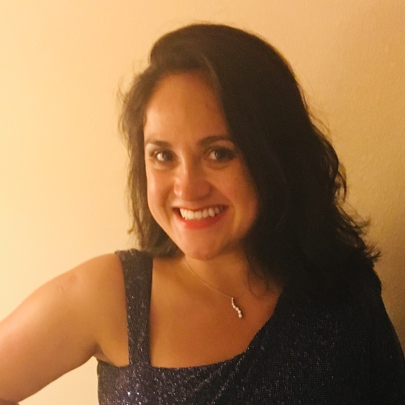 Profile Picture of Mirna Riedemann (@cienfuegos007) on Poshmark