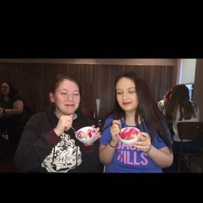 Profile Picture of Chloe Morrison (@chloemorrison12) on Twitter