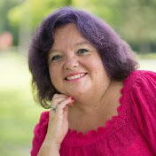 Profile Picture of Fabulous Bags And More By Robin Terry (@fabulousbagsbyrobinterry) on Youtube