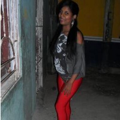 Profile Picture of Claribel Morla Ramos (@MorlaClaribel) on Twitter