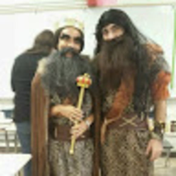 Profile Picture of Keldon Clegg (@justbrowsinggg) on Poshmark