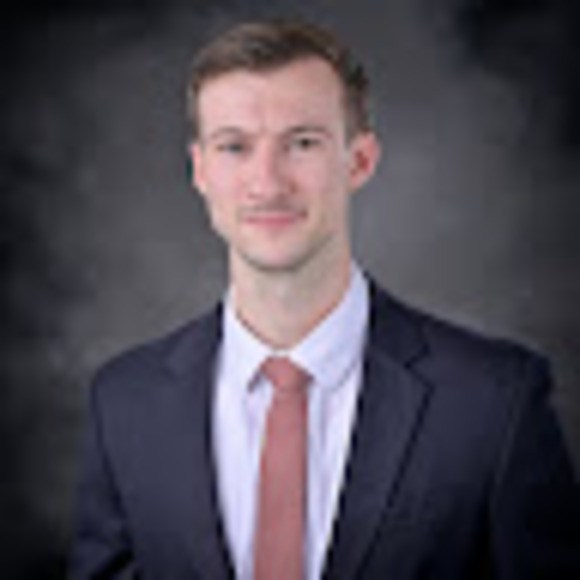 Profile Picture of Elijah Carlson (@meatydrawerz) on Poshmark