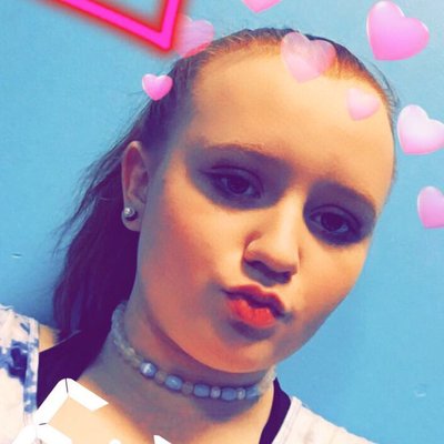 Profile Picture of Callie Pearce (@CalliePearce13) on Twitter