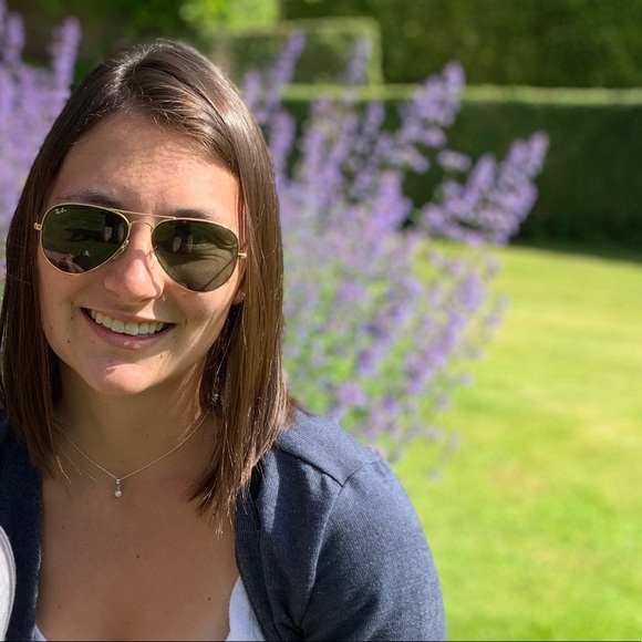 Profile Picture of Maddie Parilla (@mparilla97) on Poshmark