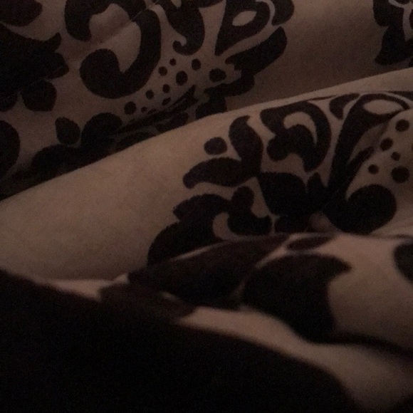 Profile Picture of Kierra Harvey (@kierra1227) on Poshmark