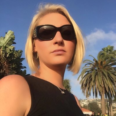 Profile Picture of Jennifer Stewart (@UrSunshineJenna) on Twitter
