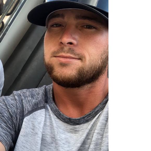Profile Picture of Anthony Hicks (@ahicks754) on Poshmark