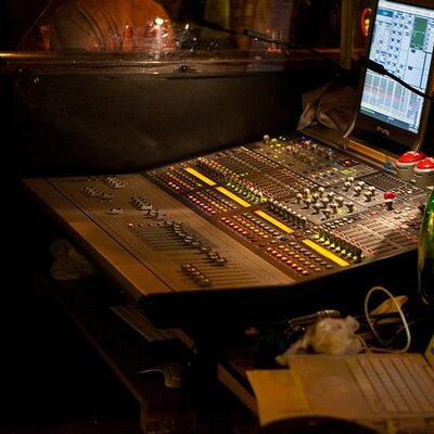 Profile Picture of David Brittain (@DaveBritSongs) on Twitter