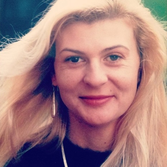 Profile Picture of Karen Metcalf (@believendream) on Poshmark