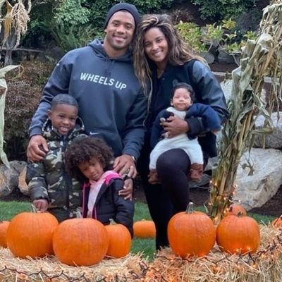 Profile Picture of WeAreTheWilsons (@wearethewilsons) on Twitter