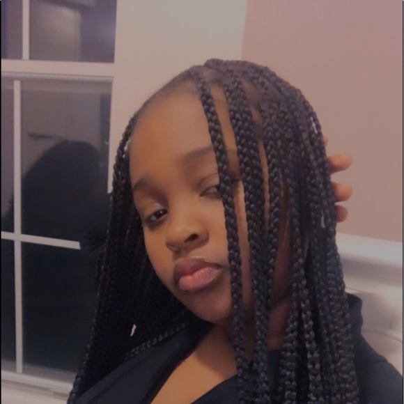 Profile Picture of Aniyah Katori (@aniyahkatori_) on Poshmark