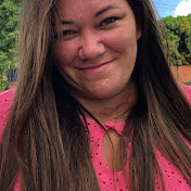 Profile Picture of Lara Hanna (@larahannaoficial) on Youtube