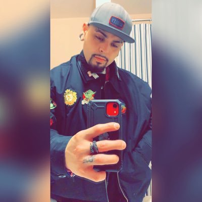 Profile Picture of Josh Rivas (@Josh61995) on Twitter