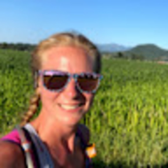 Profile Picture of Shelly Sanchez (@shellysanchez63) on Poshmark