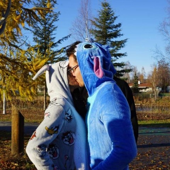 Profile Picture of Leonard Ramirez (@leonardramirez) on Poshmark