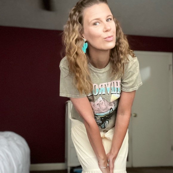 Profile Picture of Kristin Glisson (@kglisson21) on Poshmark