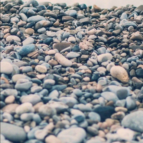 Profile Picture of Juliet Gonzalez (@juliegonza9176) on Poshmark