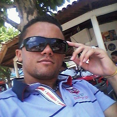 Profile Picture of Carlos Gama (@carlosgama91) on Twitter
