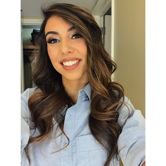 Profile Picture of Natalie Benkandil (@nbenkandil) on Poshmark