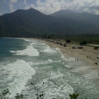 Profile Picture of H. Raúl Quintero (@RQuintero88) on Twitter