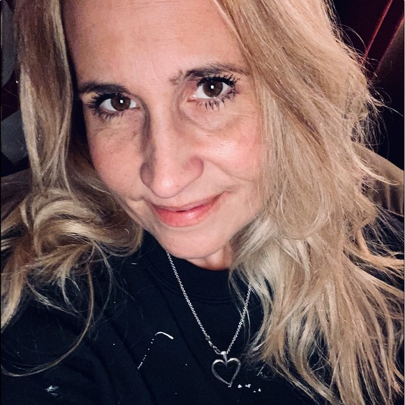 Profile Picture of Casey Mcafee (@case8791) on Poshmark