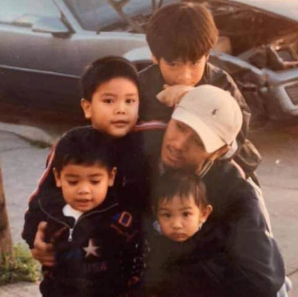 Profile Picture of Jefferson Fulgado (@pinoyraider) on Poshmark