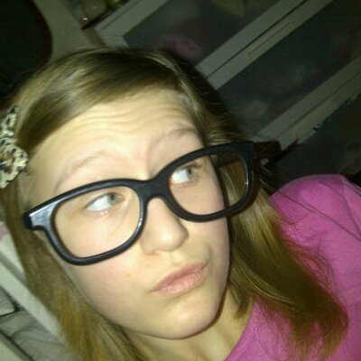 Profile Picture of Lucy Coleman (@Mrs_Andy_Six) on Twitter