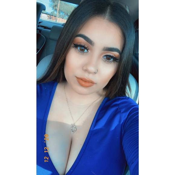 Profile Picture of Gabriella Macato (@gabriellamacato) on Poshmark