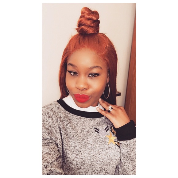 Profile Picture of Amina Martin (@mizzymartin) on Poshmark