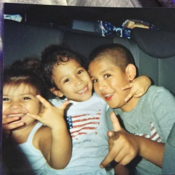 Profile Picture of Ernest Ramos (@ernest1983) on Poshmark