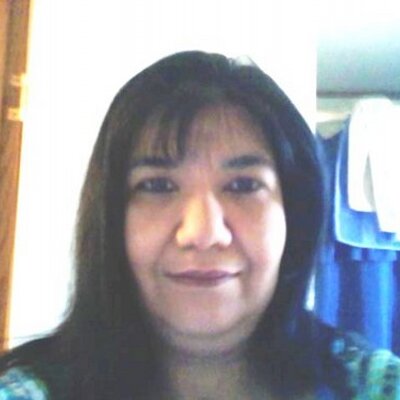 Profile Picture of Debbie  Almanza (@deealmanza) on Twitter