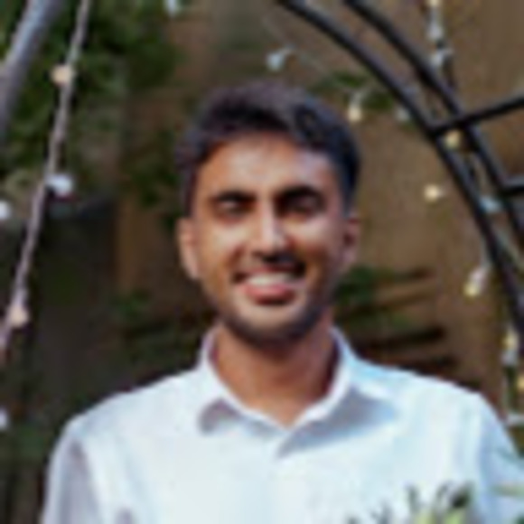 Profile Picture of Naman Barman (@namanbarman) on Poshmark