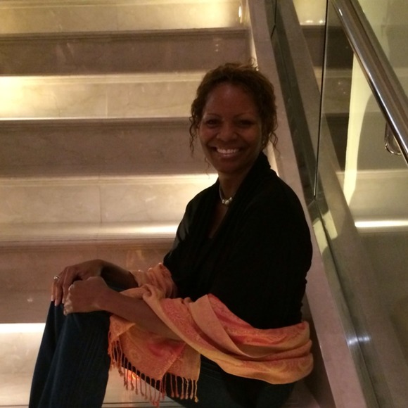 Profile Picture of Tammy Wilkins (@itsafit) on Poshmark