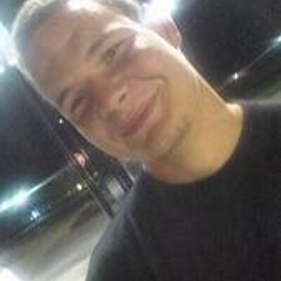 Profile Picture of Andrew DeYoung (@howlinghudson) on Twitter