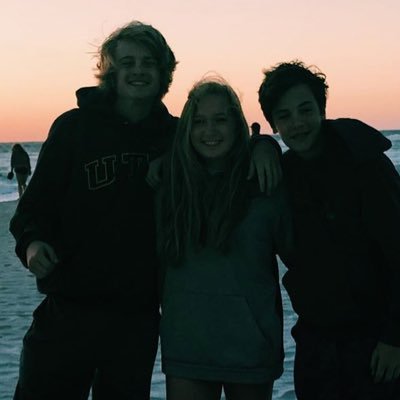 Profile Picture of Andy (@AndyJester11) on Twitter