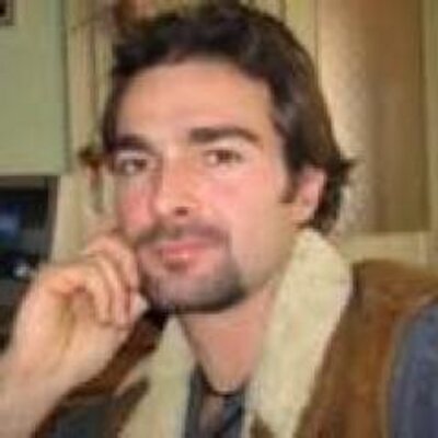Profile Picture of Michael Naidoo (@michaelnaiv) on Twitter